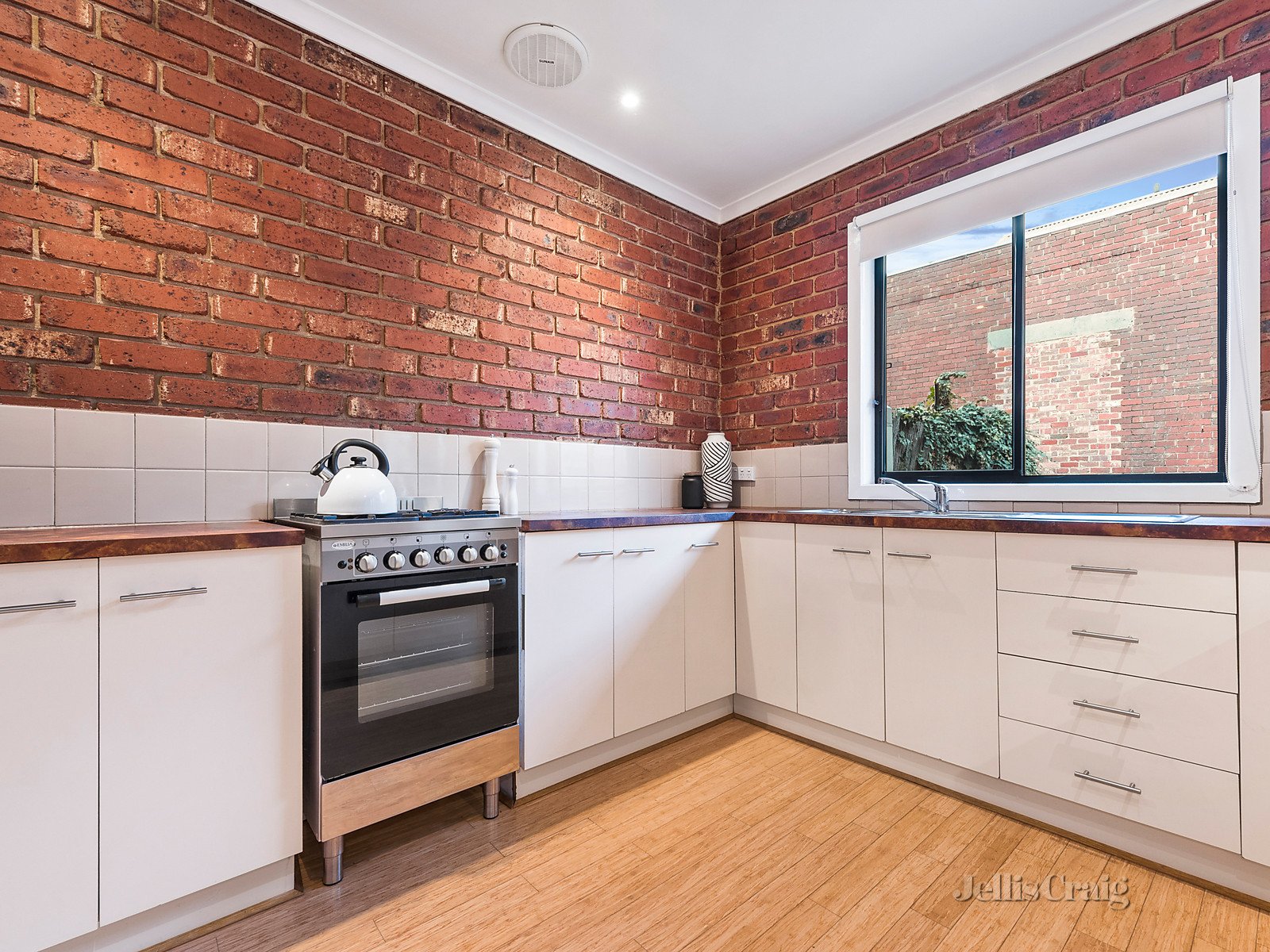 130 Perry Street, Collingwood image 9