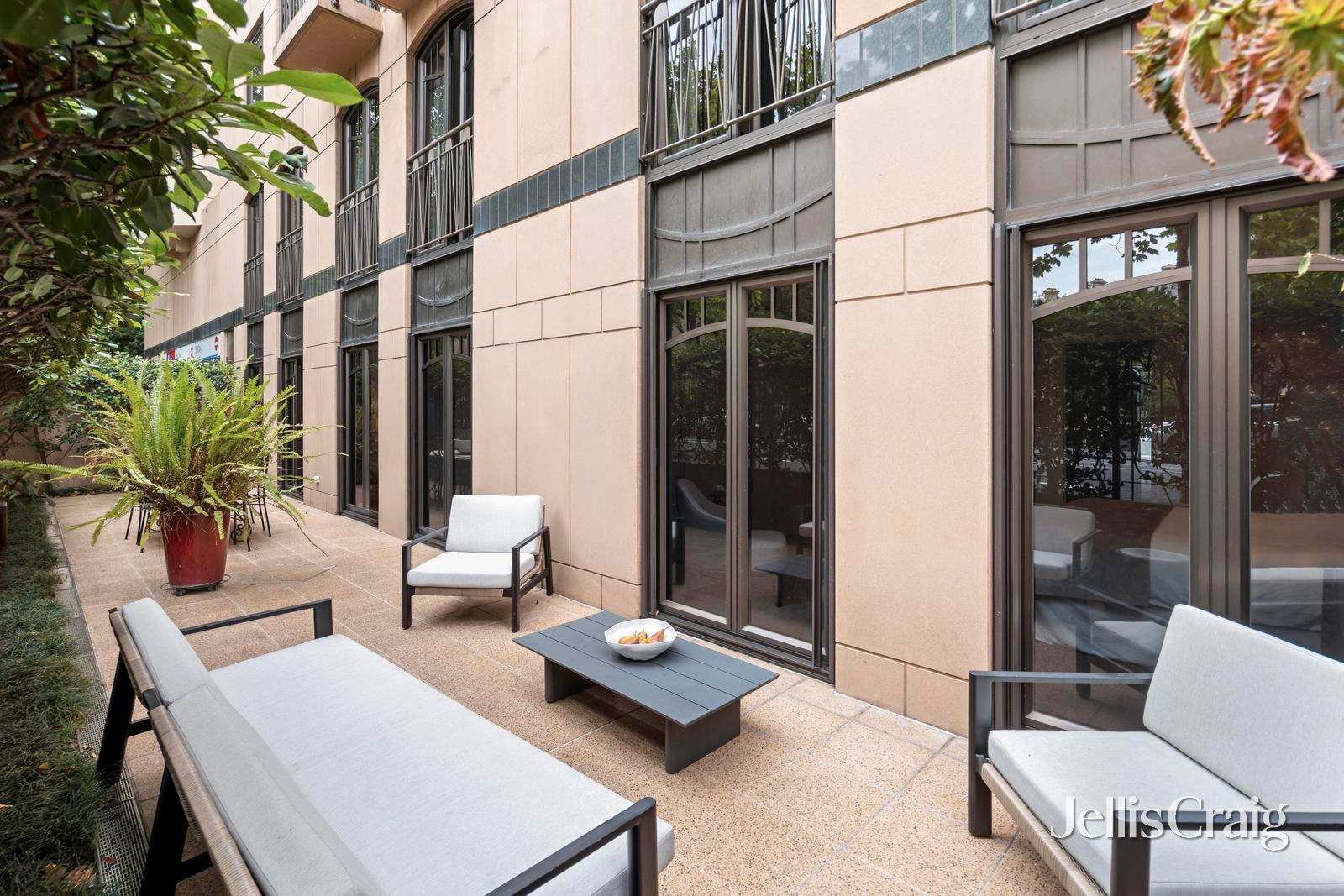 1/30 St Andrews Place, East&nbsp;Melbourne image 21