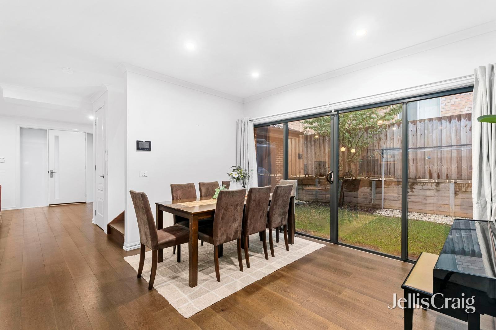 1/30 Station Street, Burwood image 5