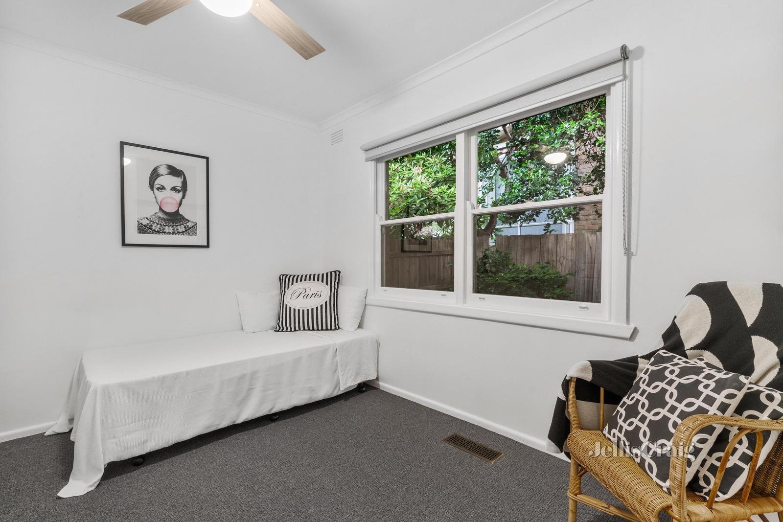 1/30 Torroodun Street, Mount Waverley image 8