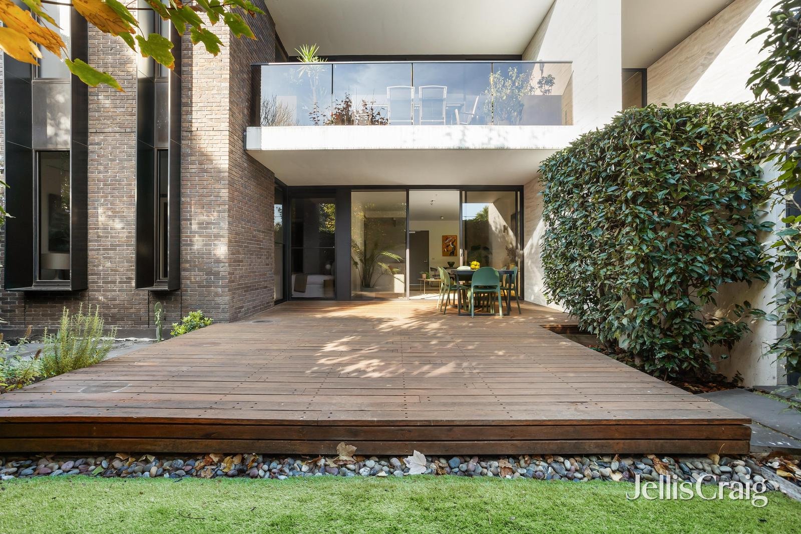 1/30 Warleigh Grove, Brighton image 8