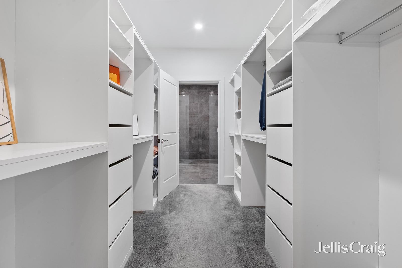 130 Woodhouse Grove, Box Hill North image 11