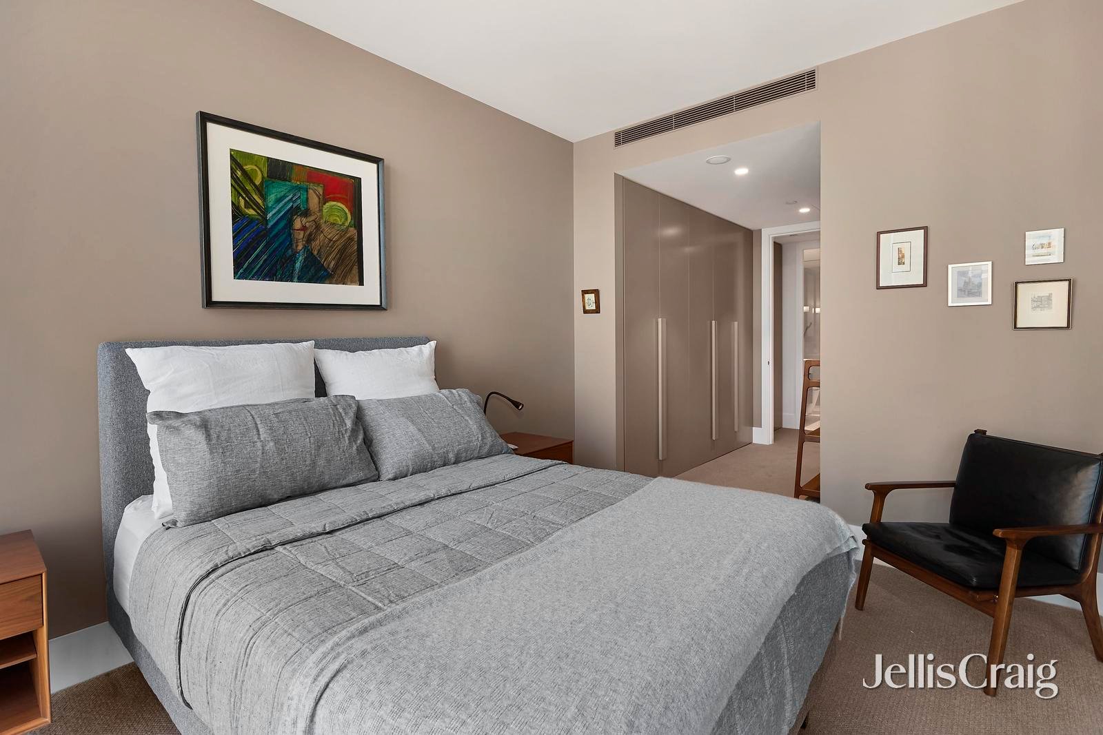 1301/35 Spring Street, Melbourne image 6