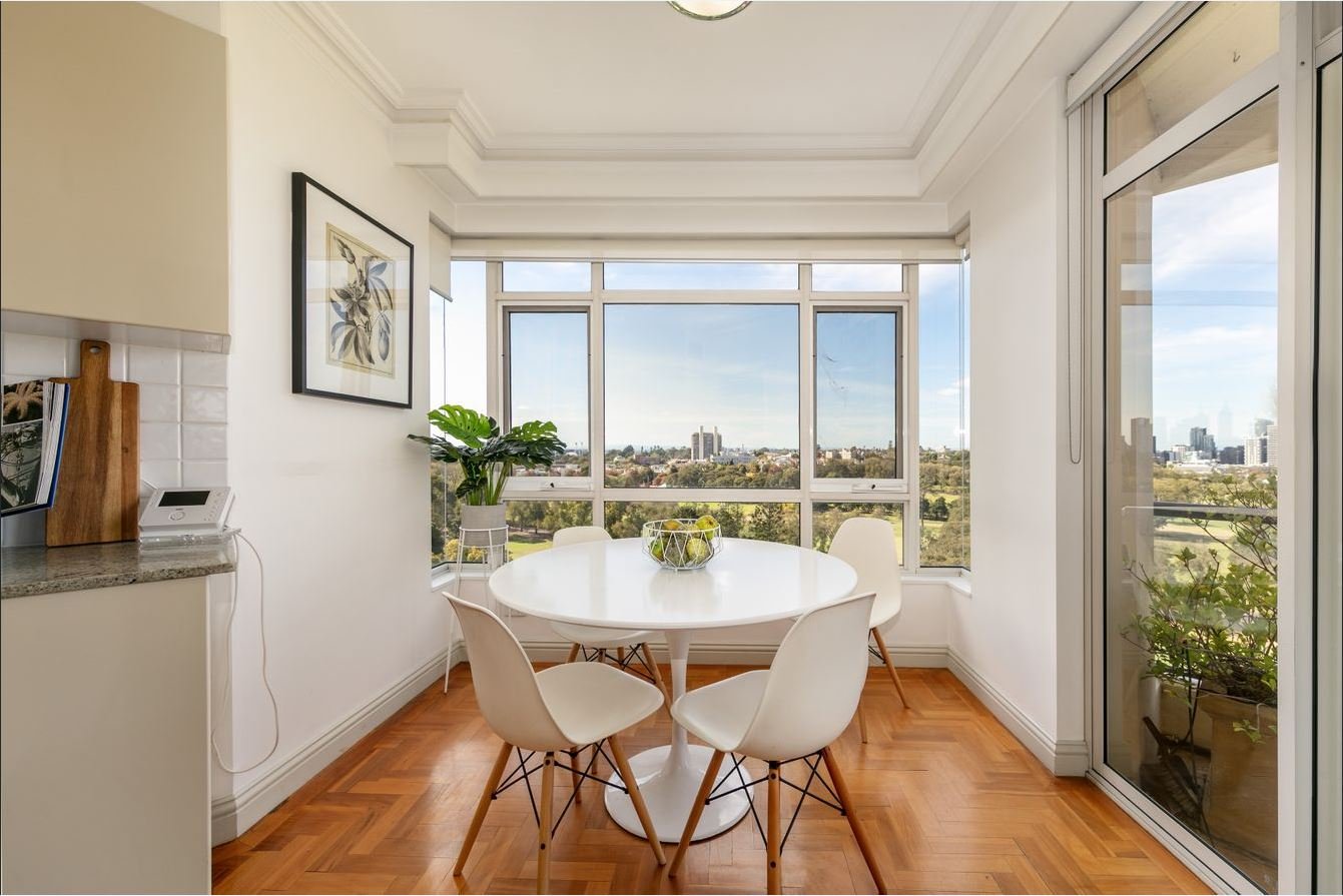 Property Gallery Thumbnail 4