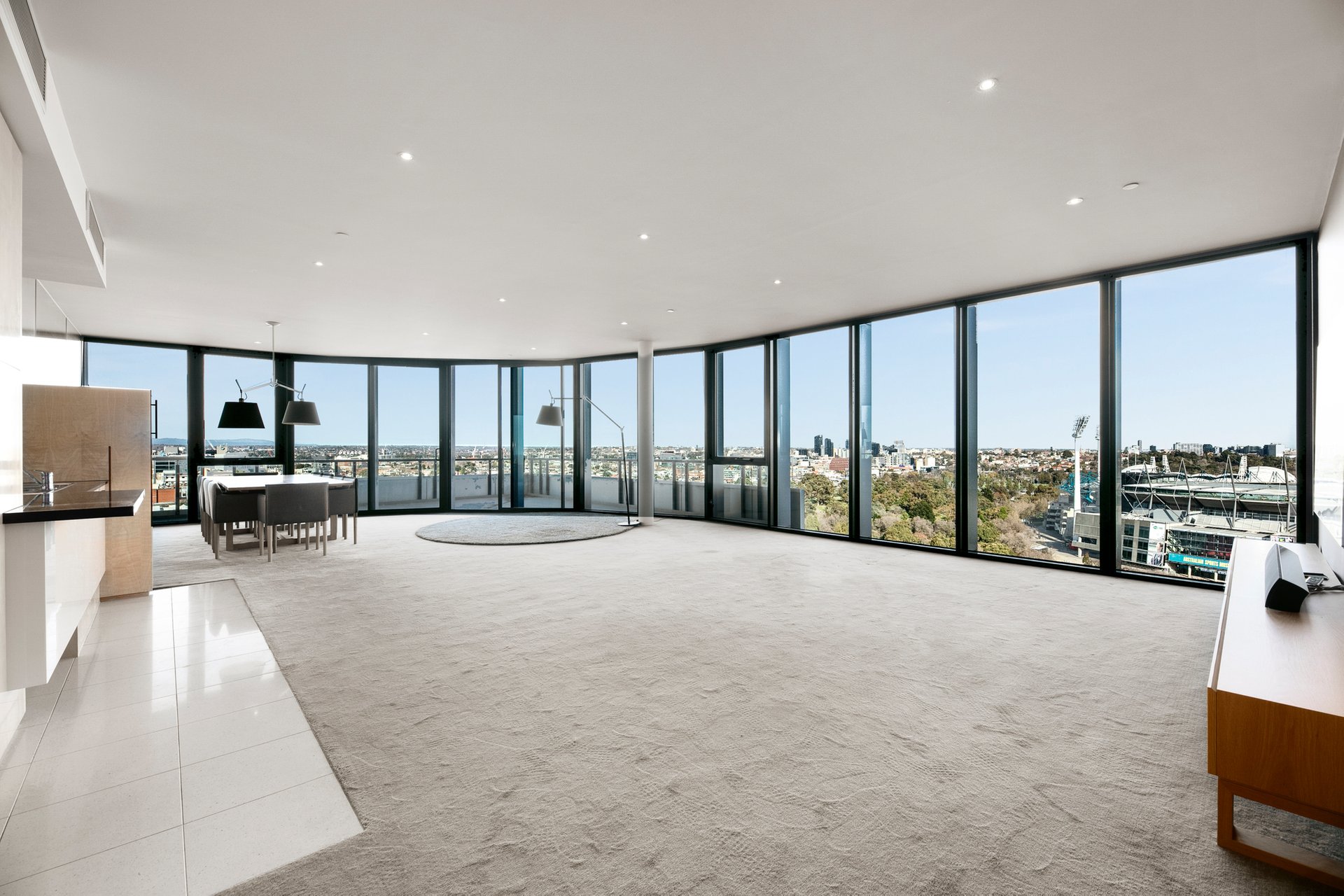 Property Gallery Thumbnail 2