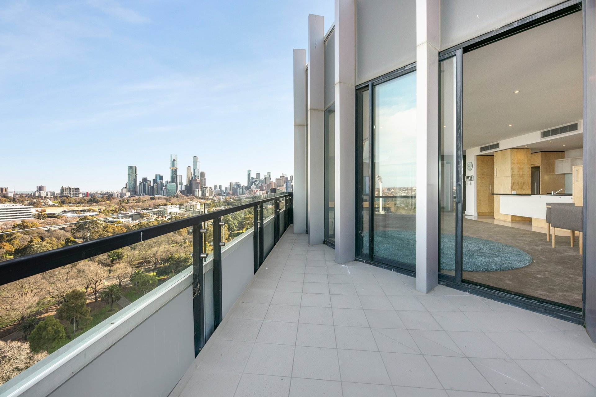 Property Gallery - Main Image