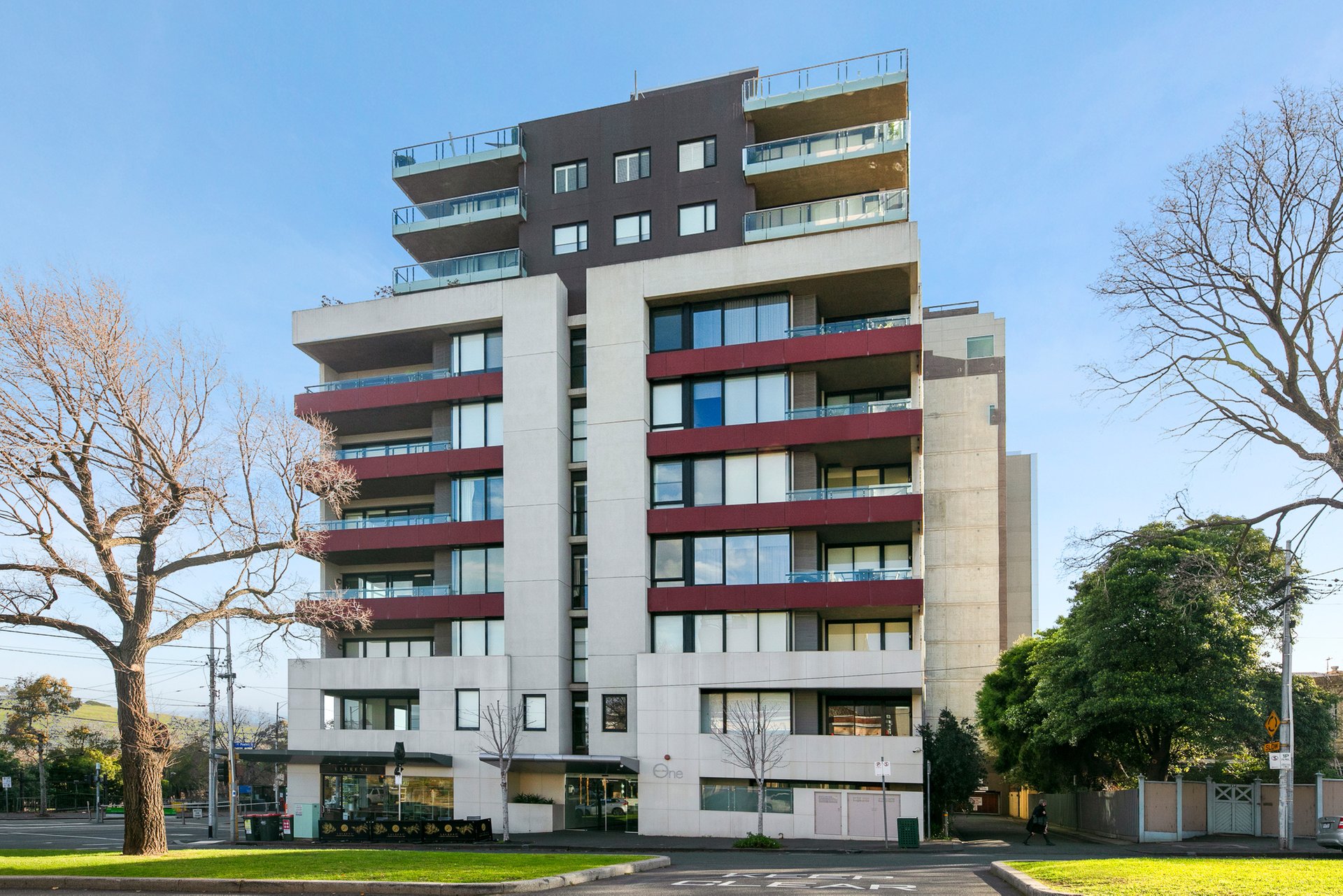 Property Gallery Thumbnail 8
