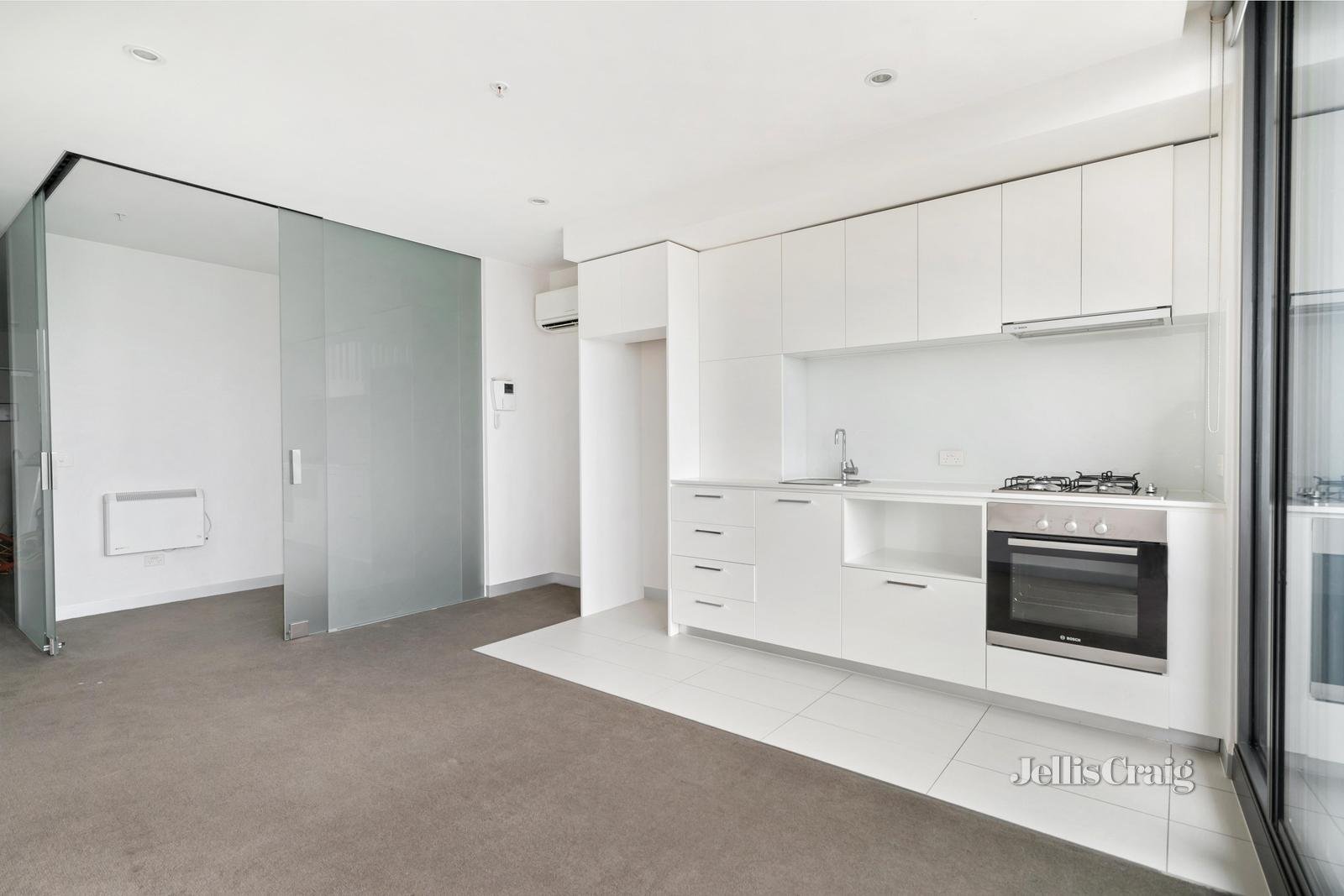 1302/6 Leicester Street, Carlton image 6