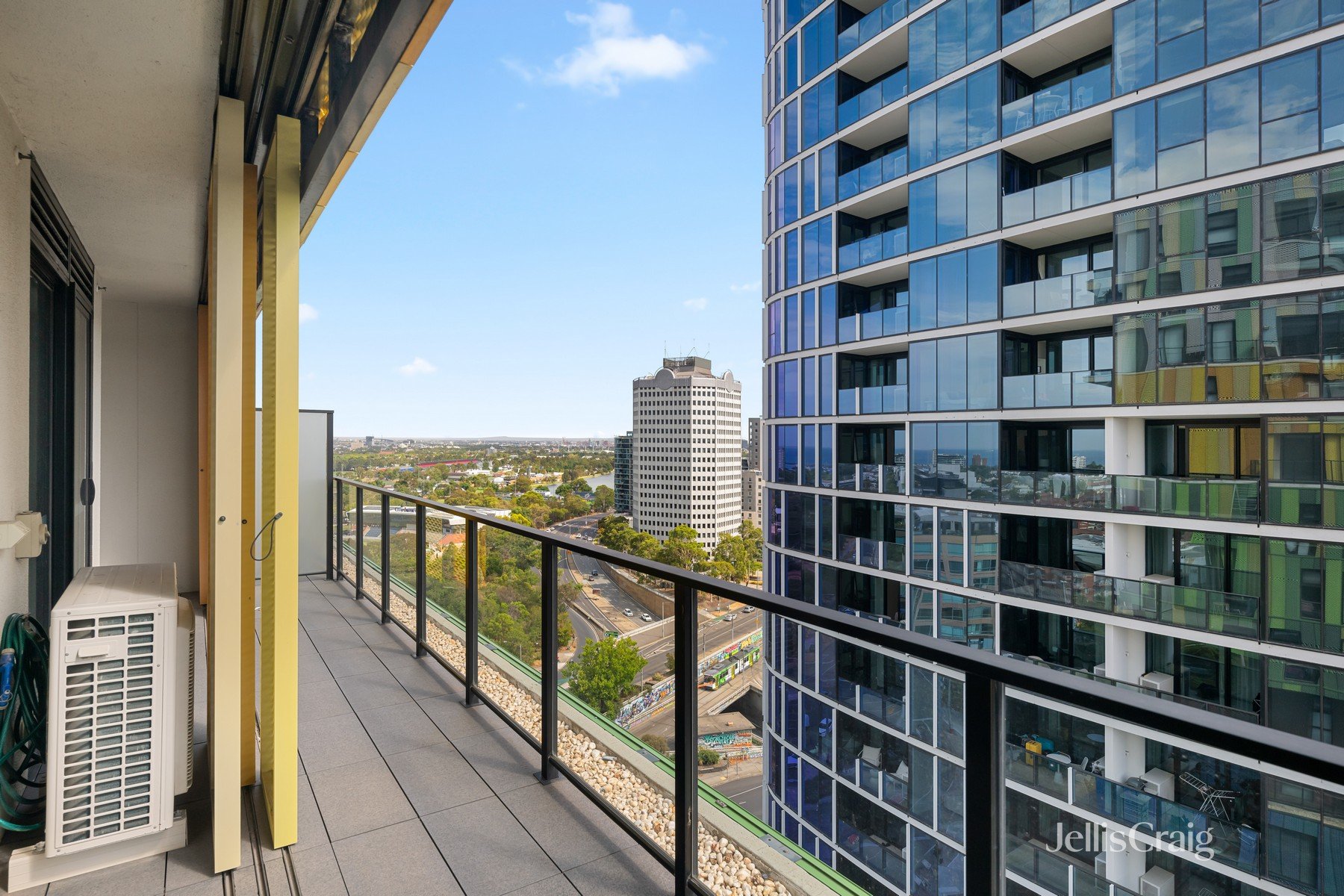 1303/6 St Kilda Road, St&nbsp;Kilda image 9