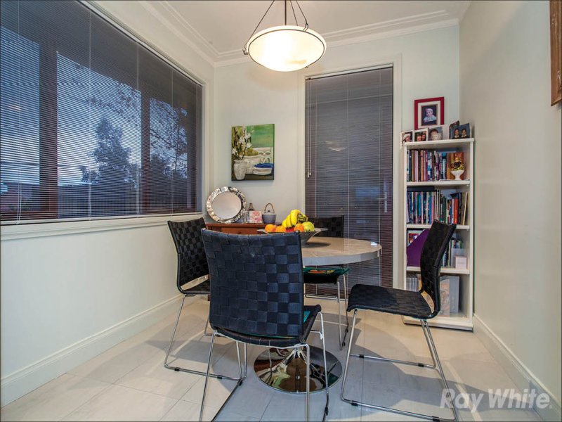 1/305 Gallaghers Road, Glen Waverley image 10