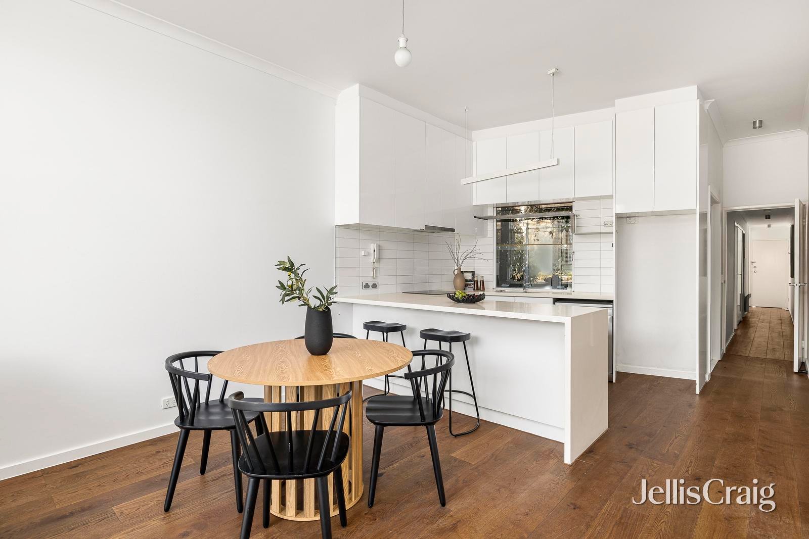 1/307 Beach Road, Black&nbsp;Rock image 2
