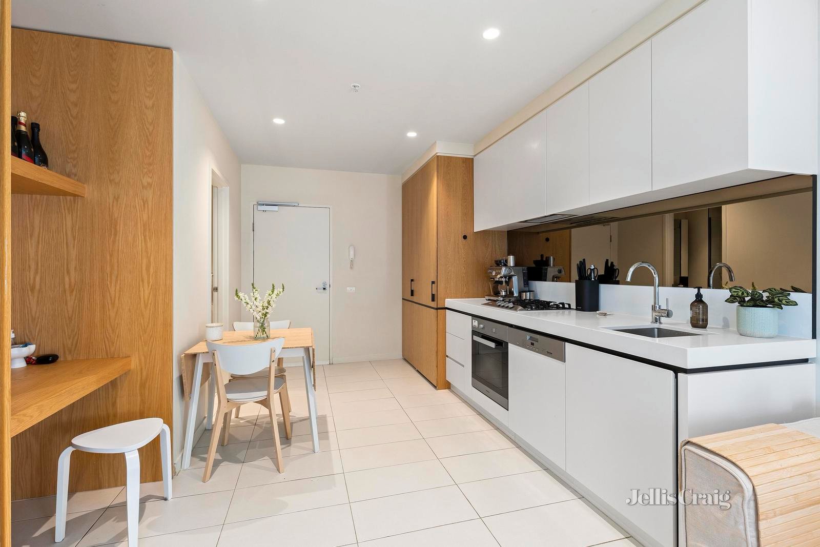 1307/4-10 Daly Street, South Yarra image 3