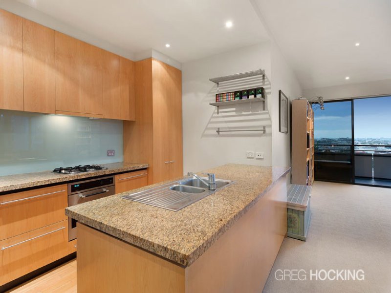 1307/80 Clarendon Street, Southbank image 4