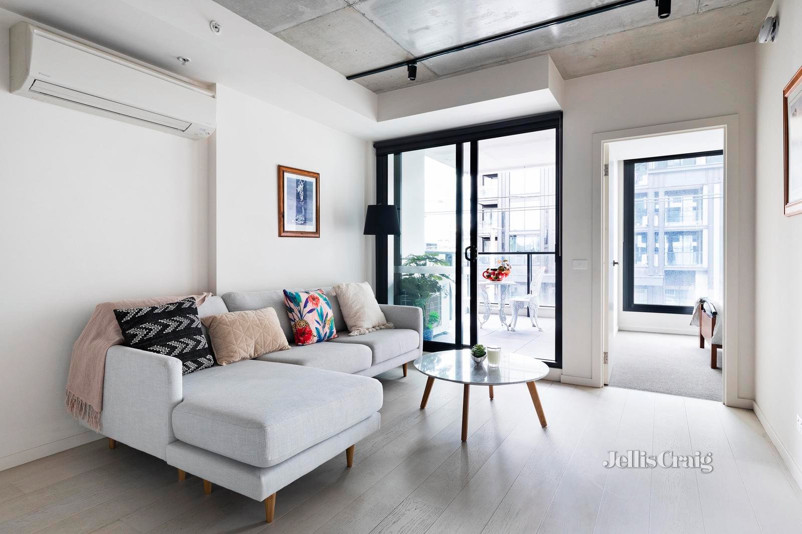 130/8 Lygon Street, Brunswick East image 3