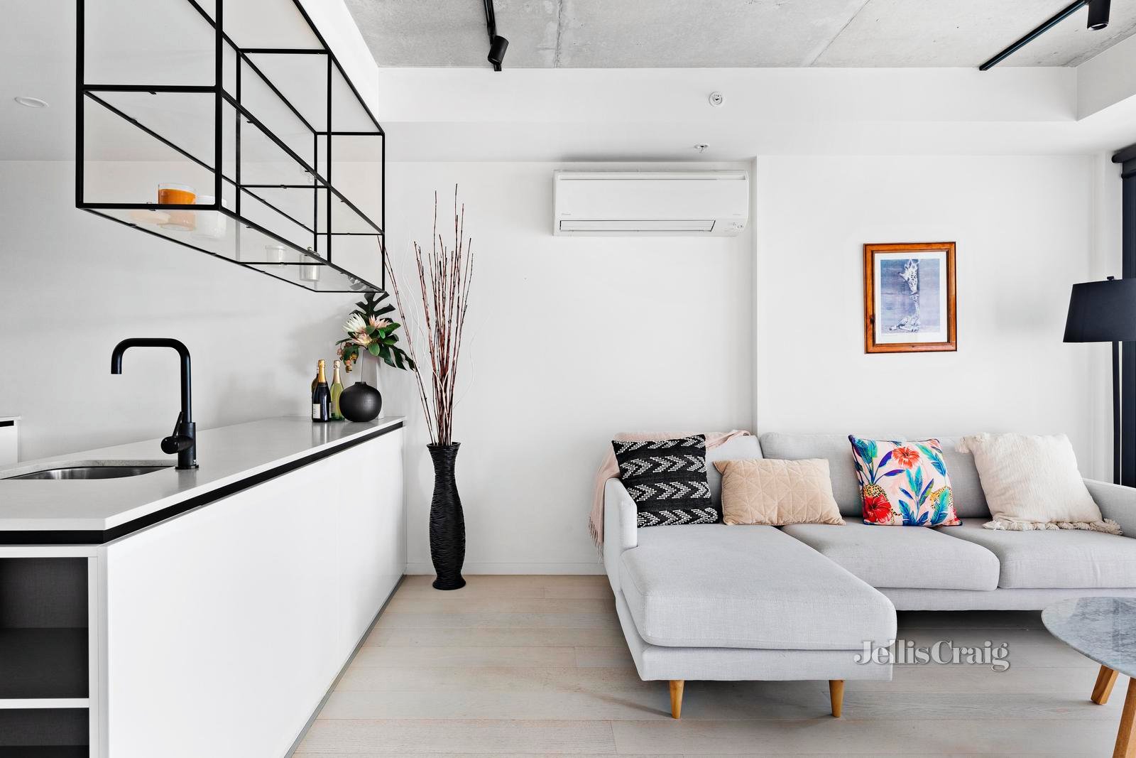 130/8 Lygon Street, Brunswick East image 4