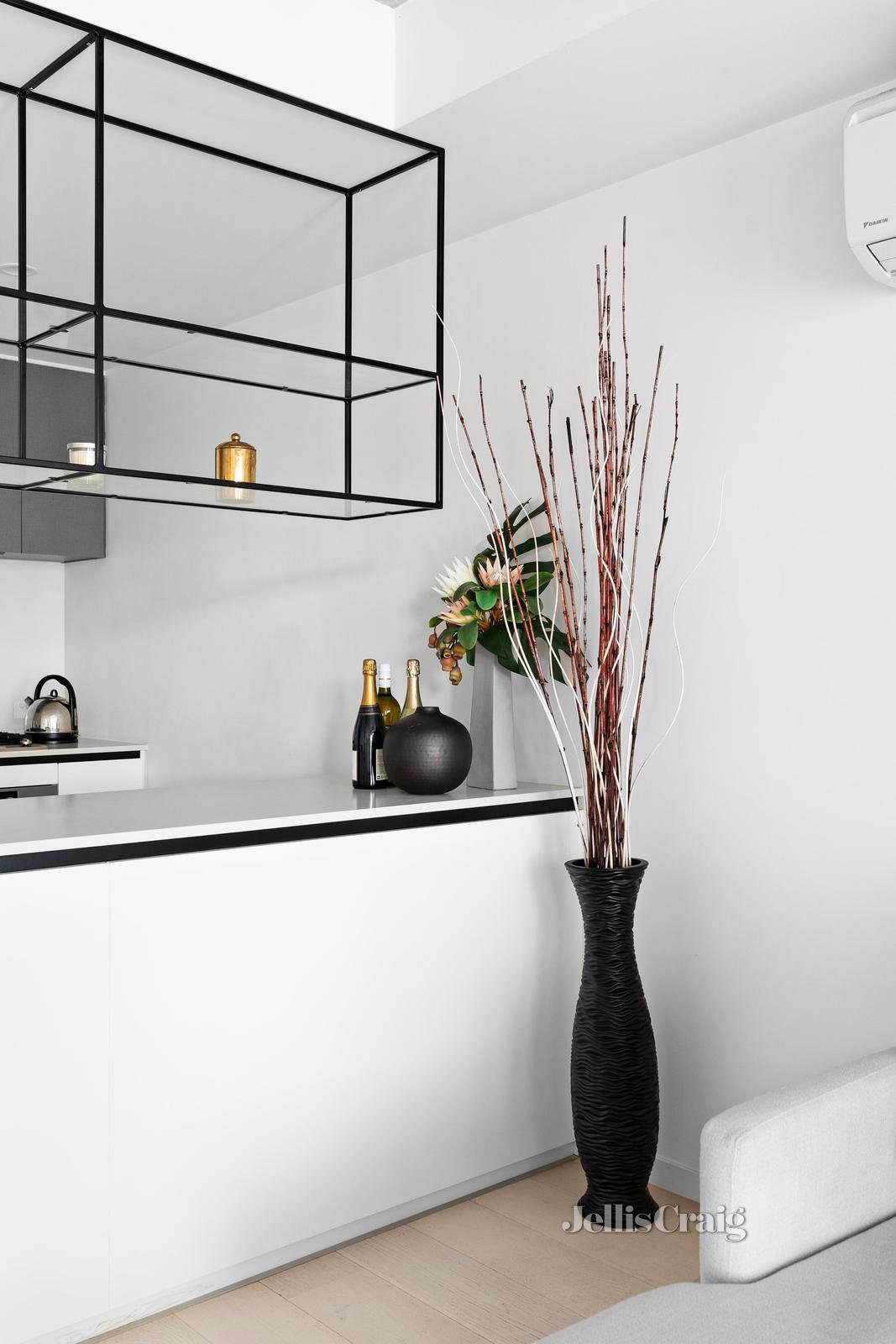 130/8 Lygon Street, Brunswick East image 5