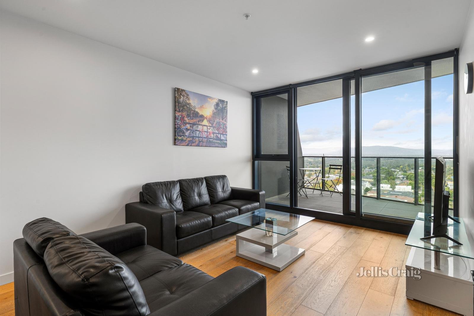 1308/52-54 Osullivan Road, Glen Waverley image 3