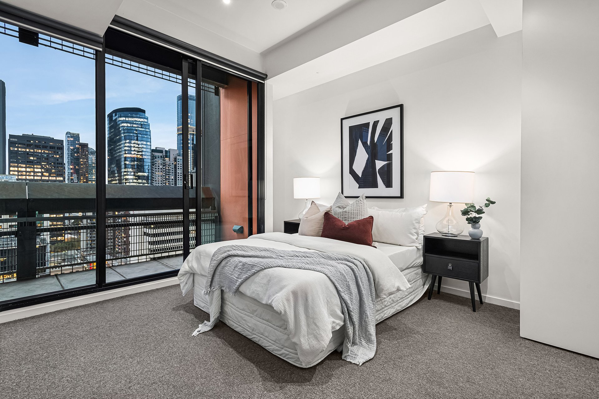 1309/118 Russell Street, Melbourne image 5
