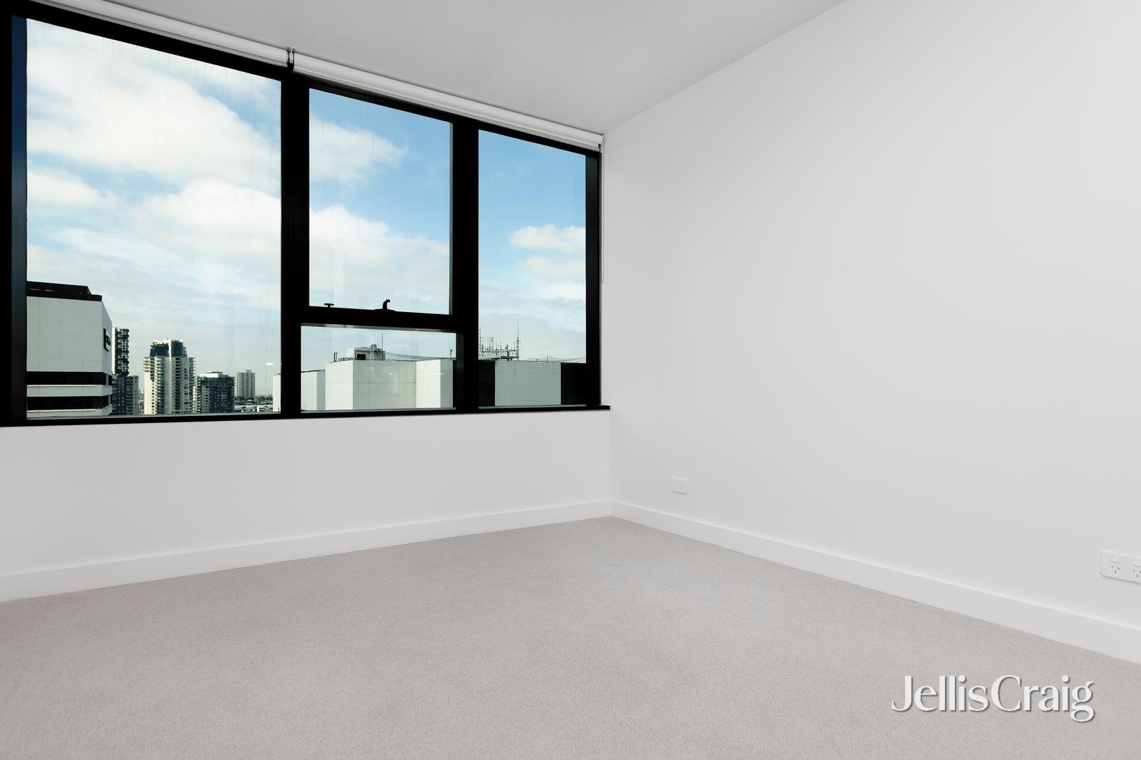 1309/628 Flinders Street, Docklands image 3