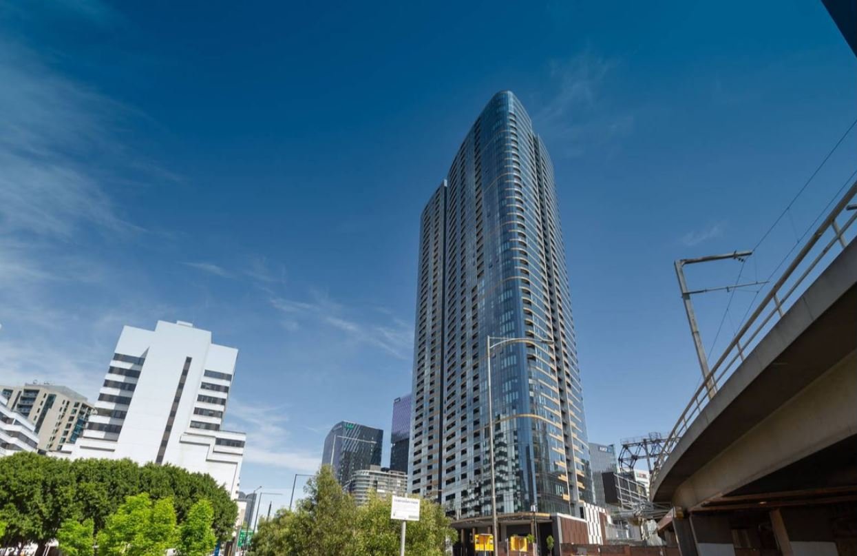 Property Gallery Thumbnail 2