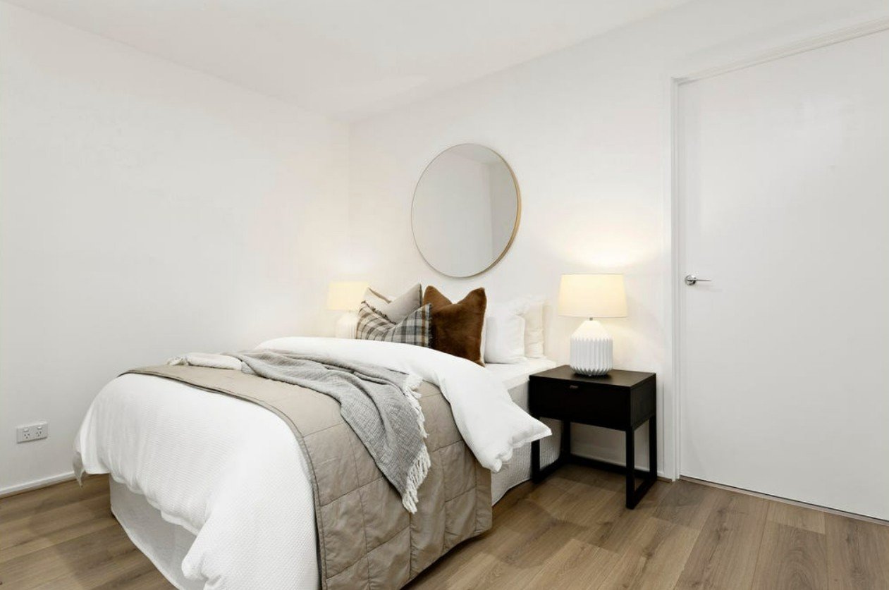 1309/83 Queens Road, Melbourne image 3