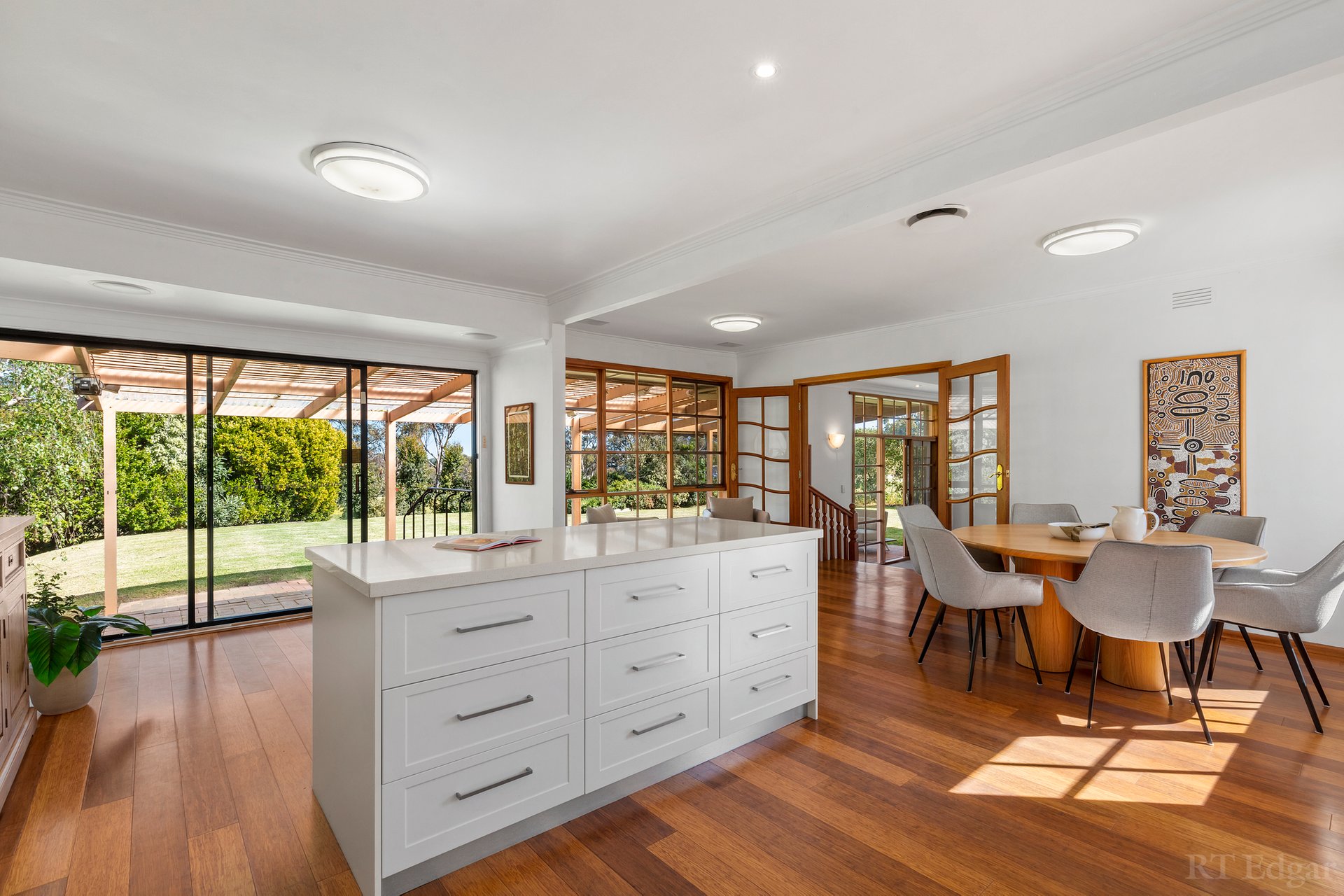 Property Gallery Thumbnail 4