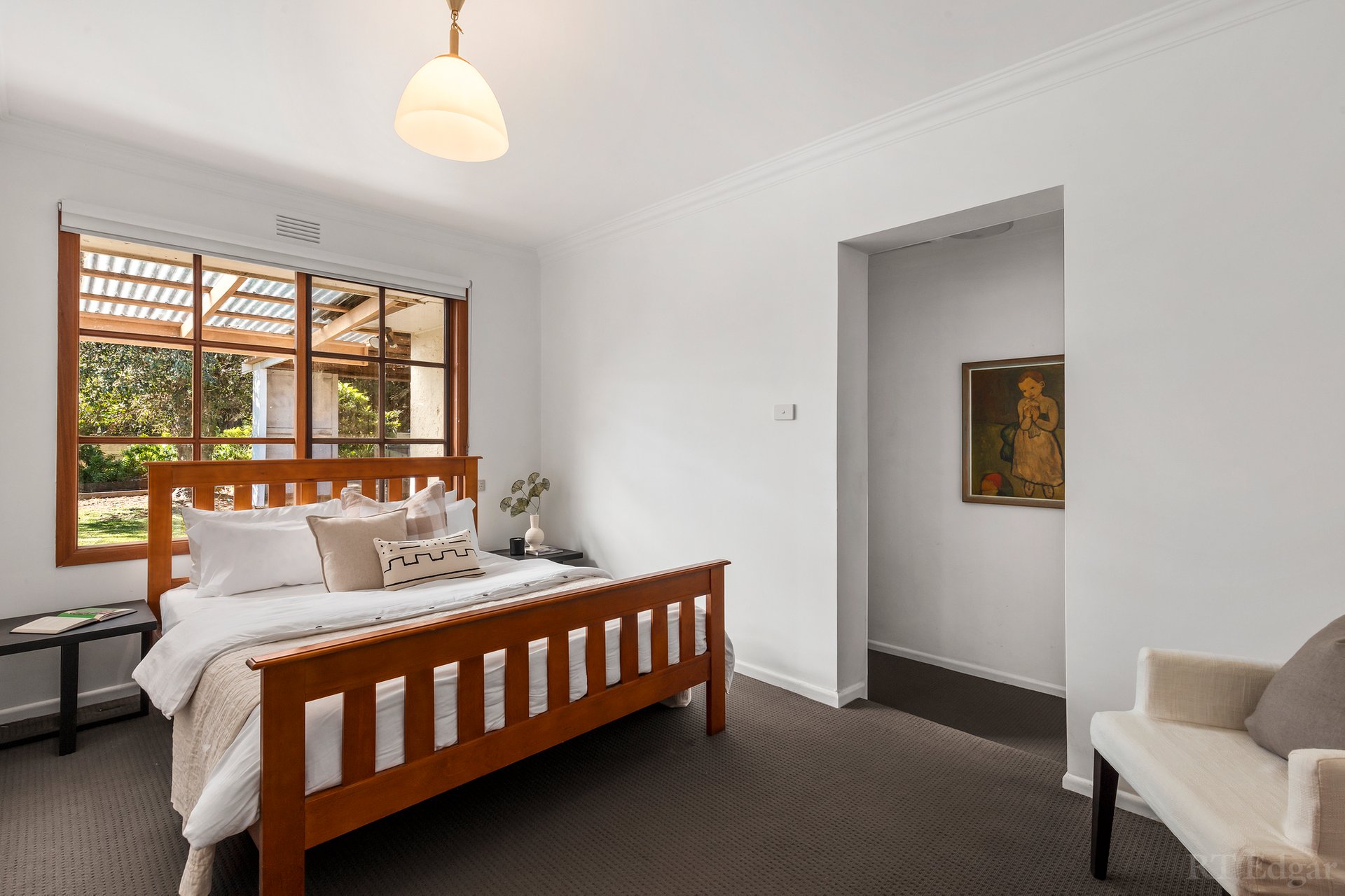 Property Gallery Thumbnail 13
