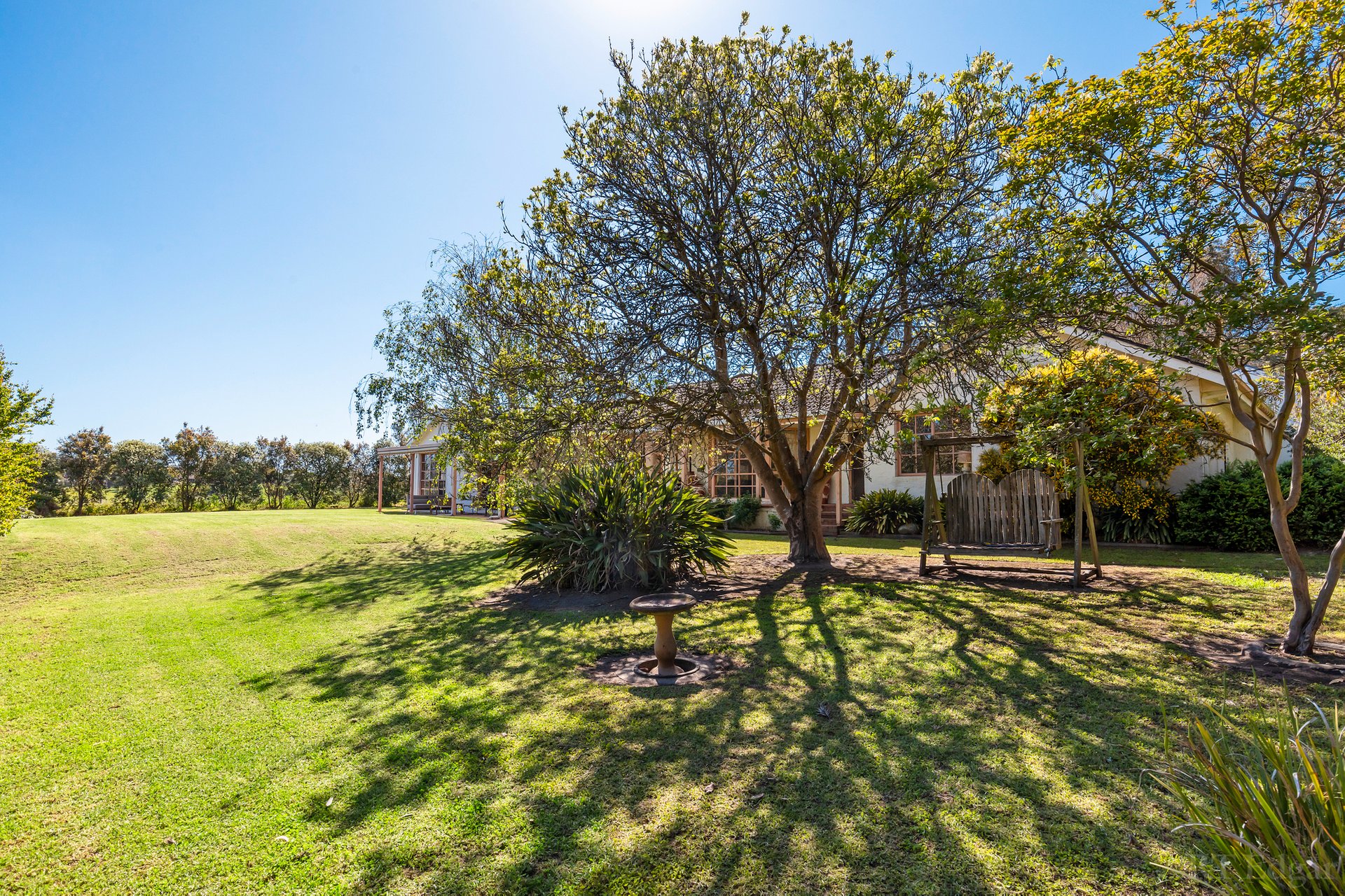 Property Gallery Thumbnail 16
