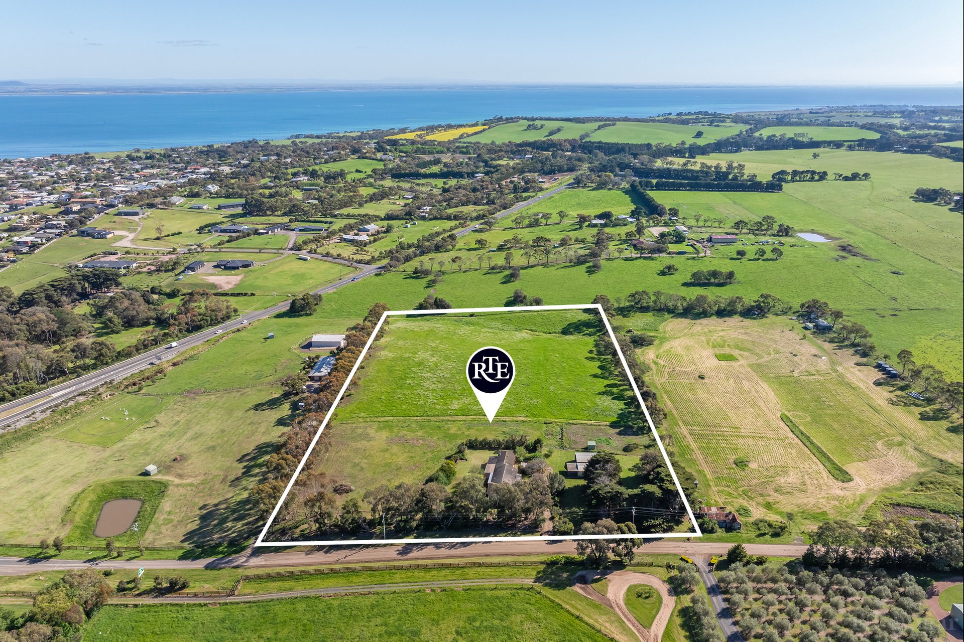 Property Gallery Thumbnail 19