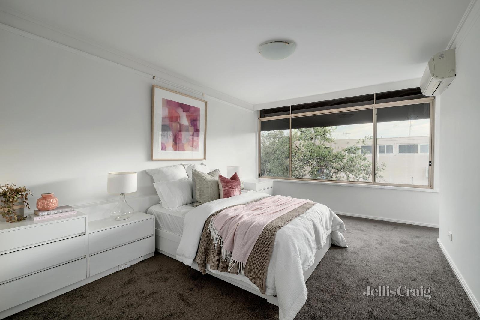 1/31-35 Ross Street, Toorak image 10