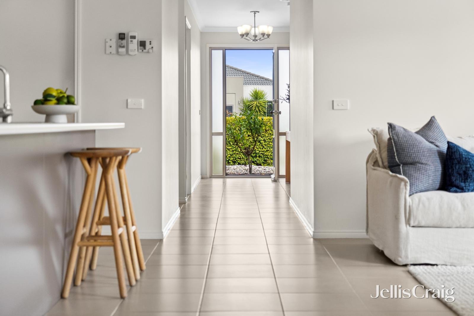 131 Alfredton Drive, Alfredton image 8