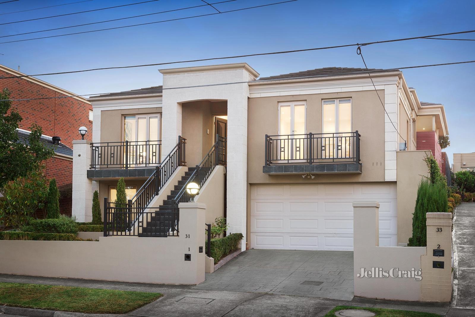 1/31 Carrathool Street, Bulleen image 1