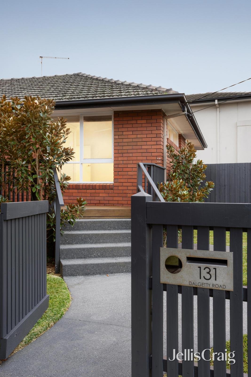 131 Dalgetty Road, Beaumaris image 14