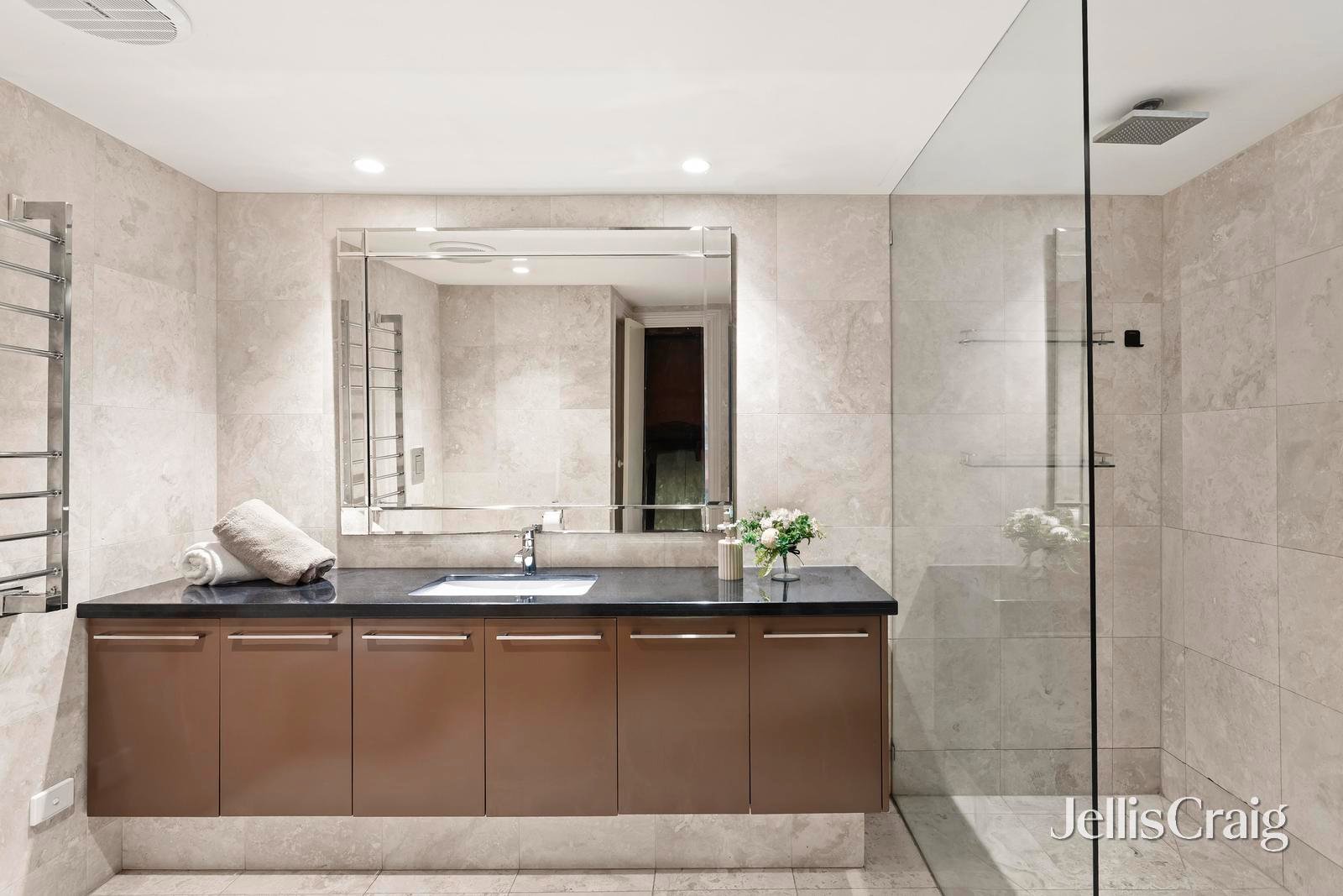 131 High Street, Doncaster image 15