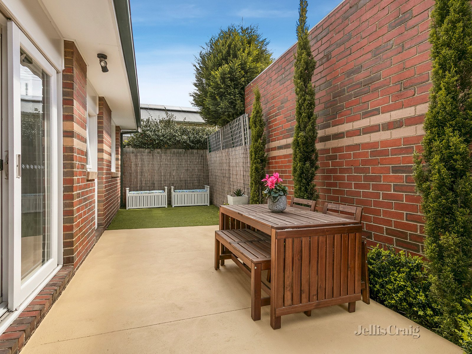 1/31 Holberg Street, Moonee Ponds image 6
