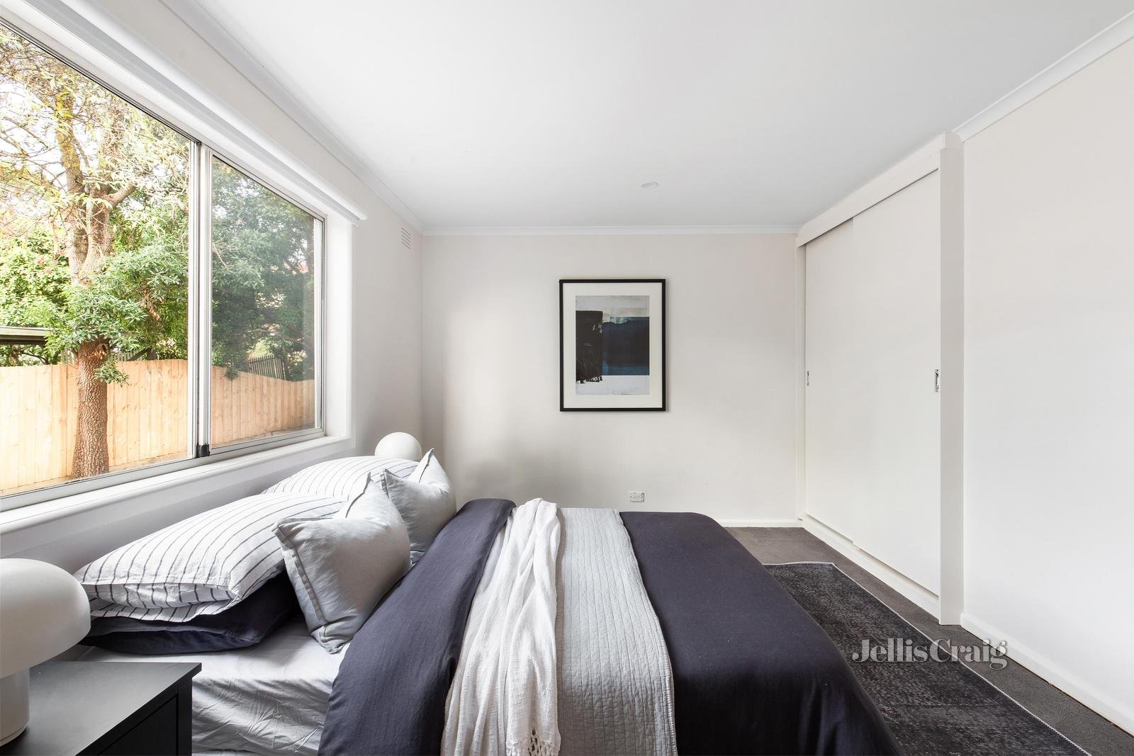 1/31 Looker Road, Montmorency image 7