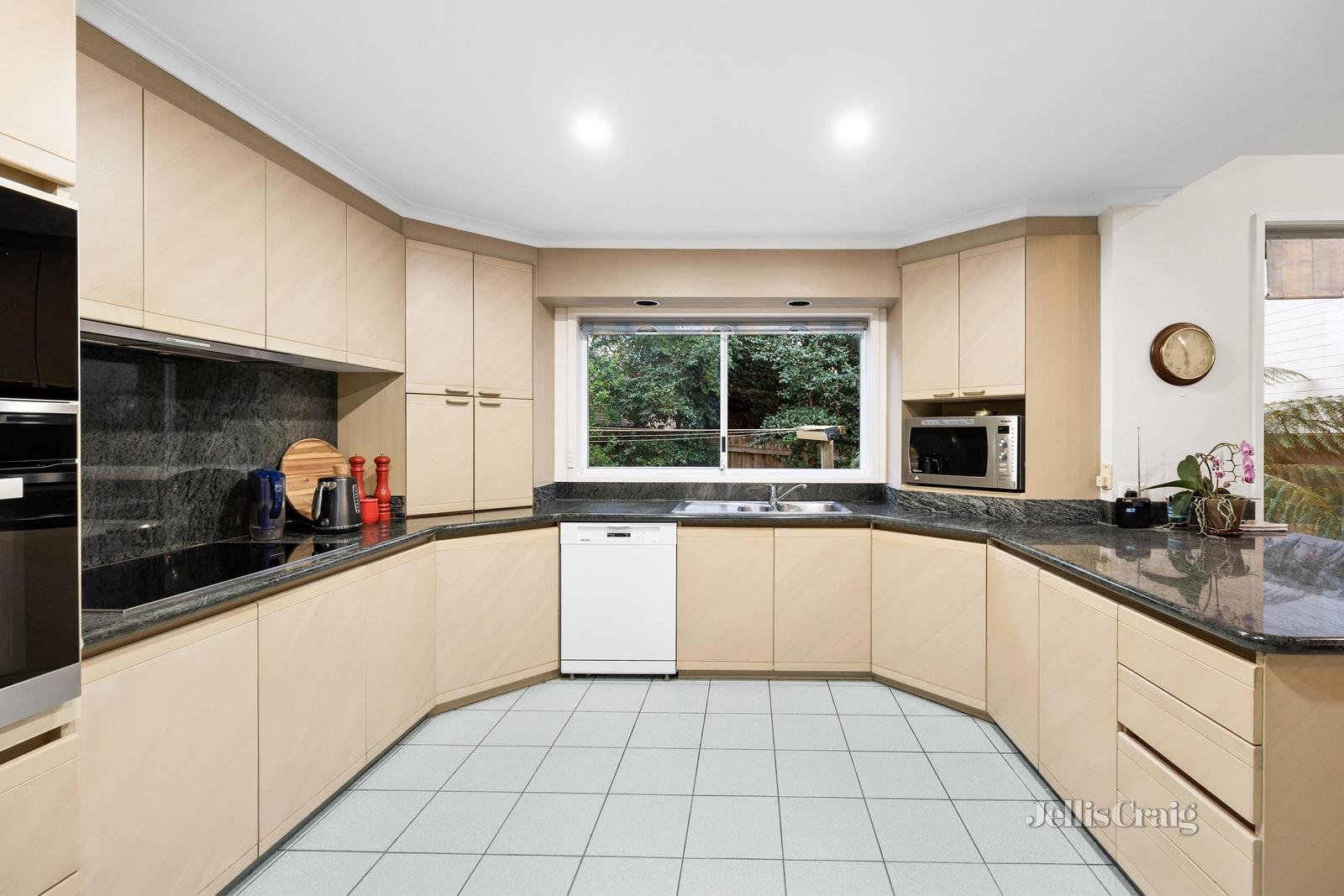 131 Serpells Road, Templestowe image 6