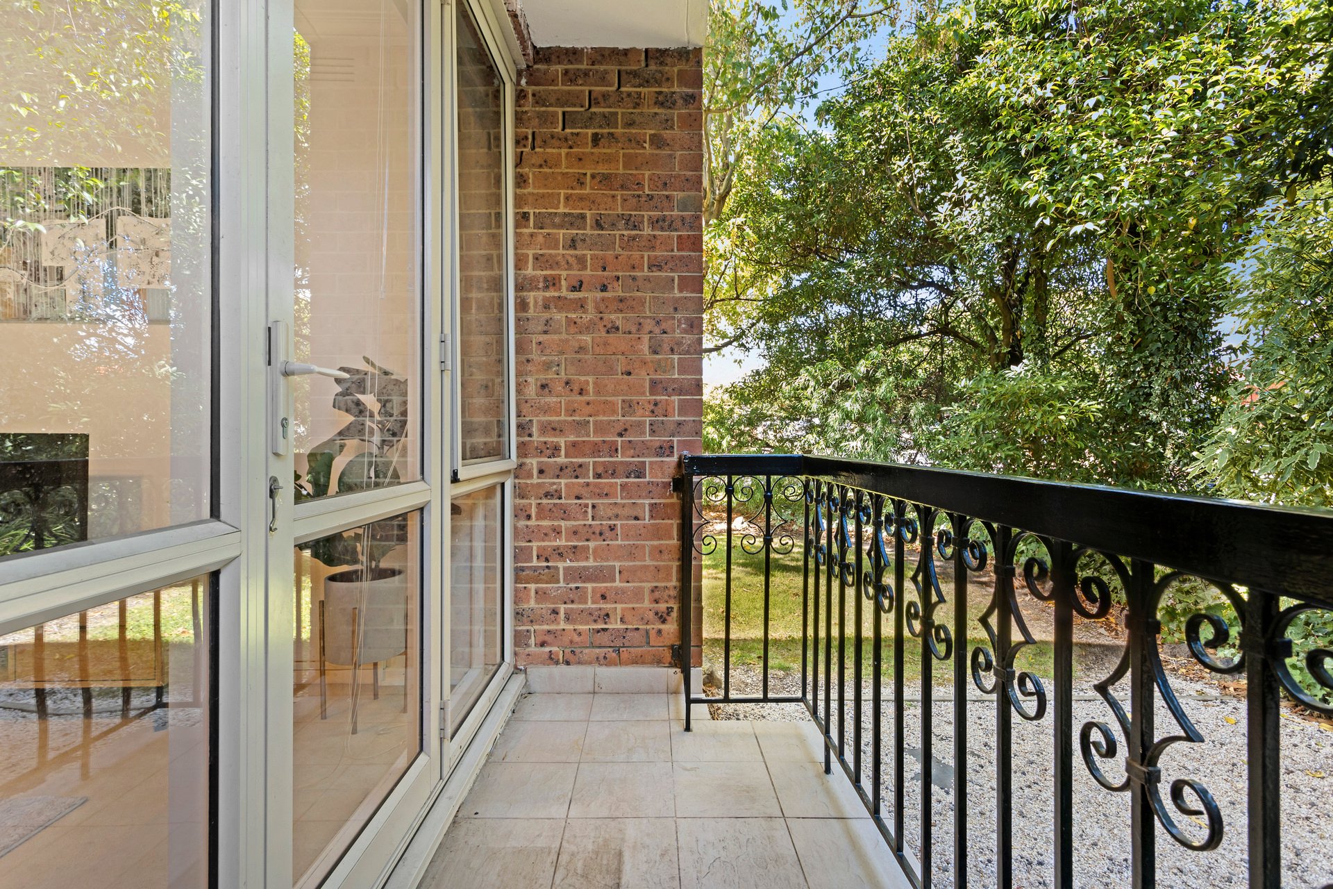 Property Gallery Thumbnail 10