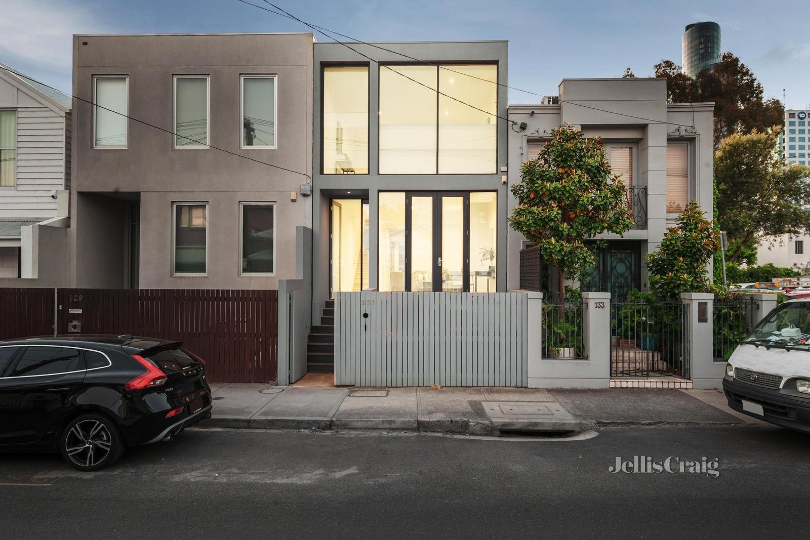 131 Surrey Road North, South Yarra image 1