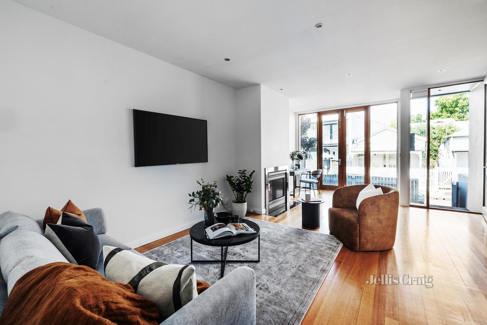 131 Surrey Road North, South Yarra image 2
