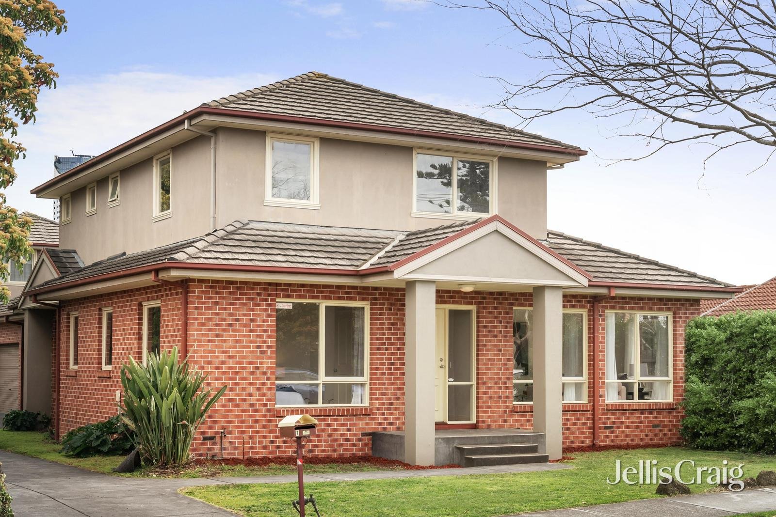 1/31 Victoria Street, Box Hill image 1
