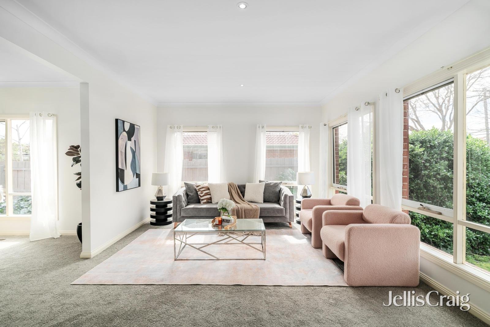 1/31 Victoria Street, Box Hill image 2