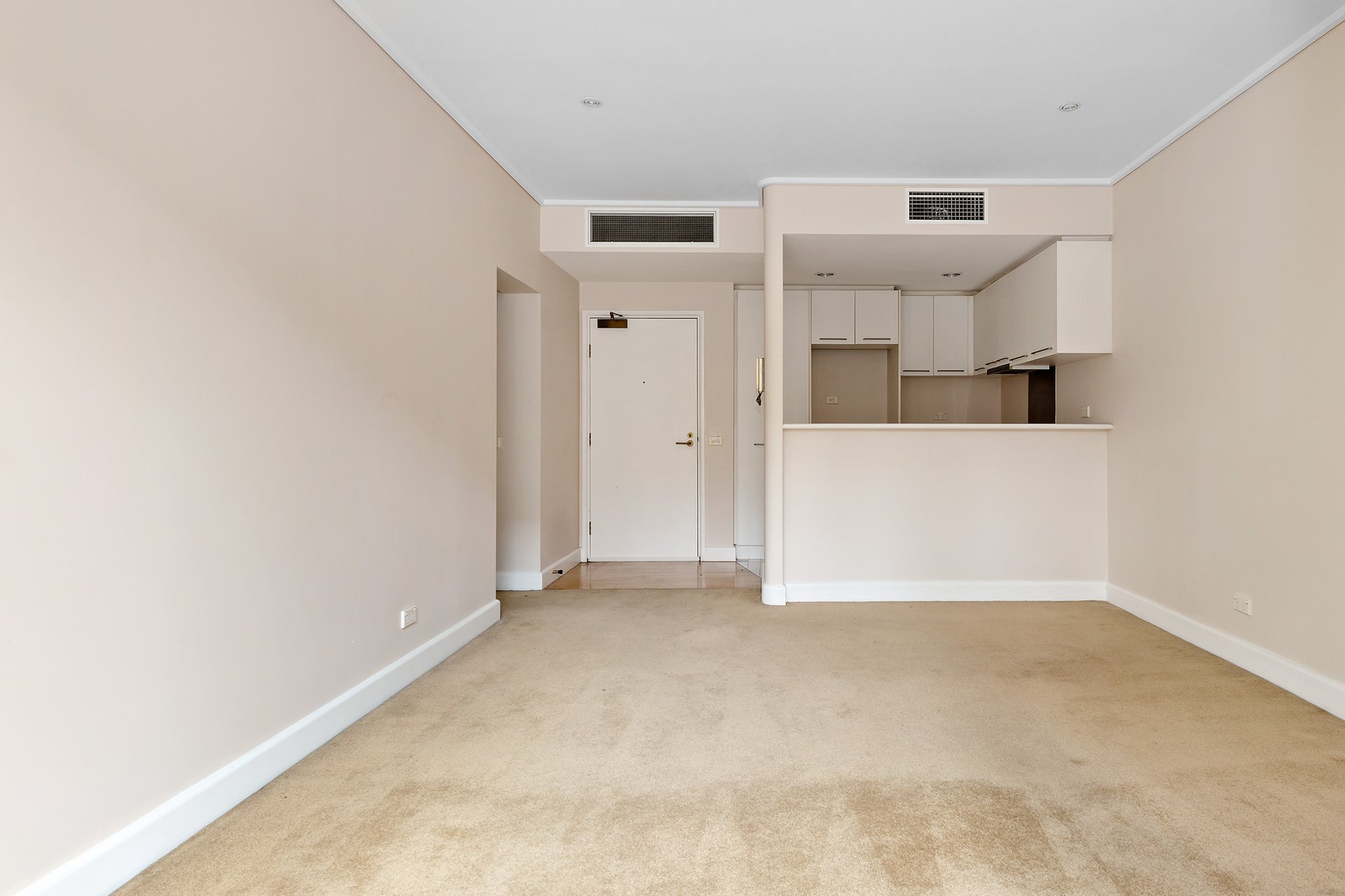 13/1 Wellington Crescent, East Melbourne image 3