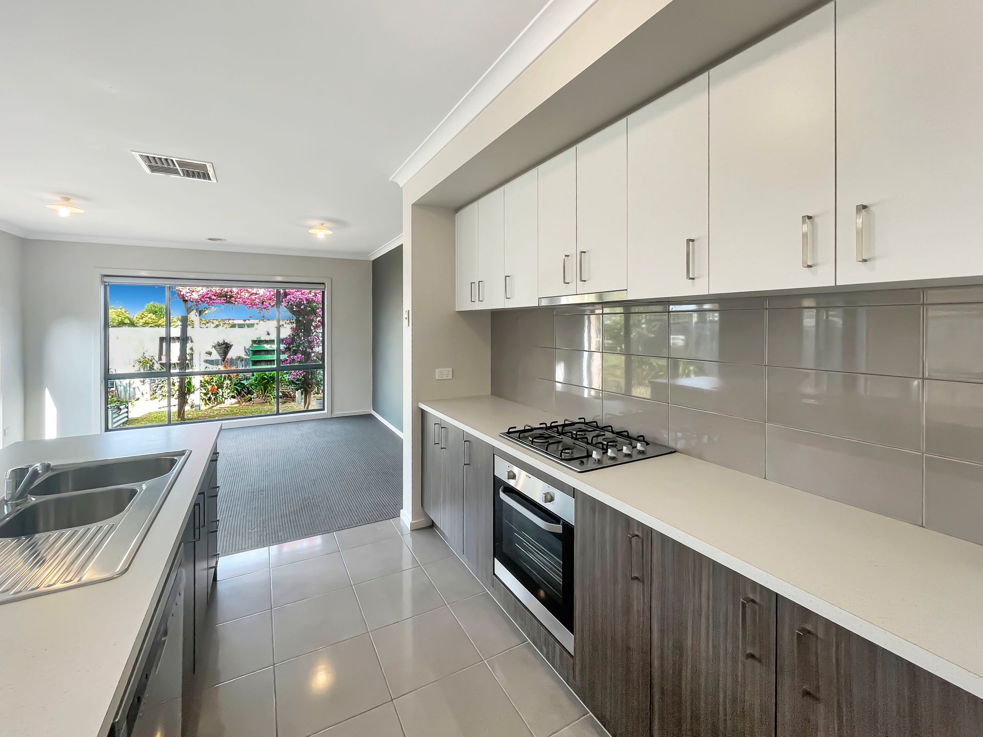 131 Wurrook Circuit, North&nbsp;Geelong image 3