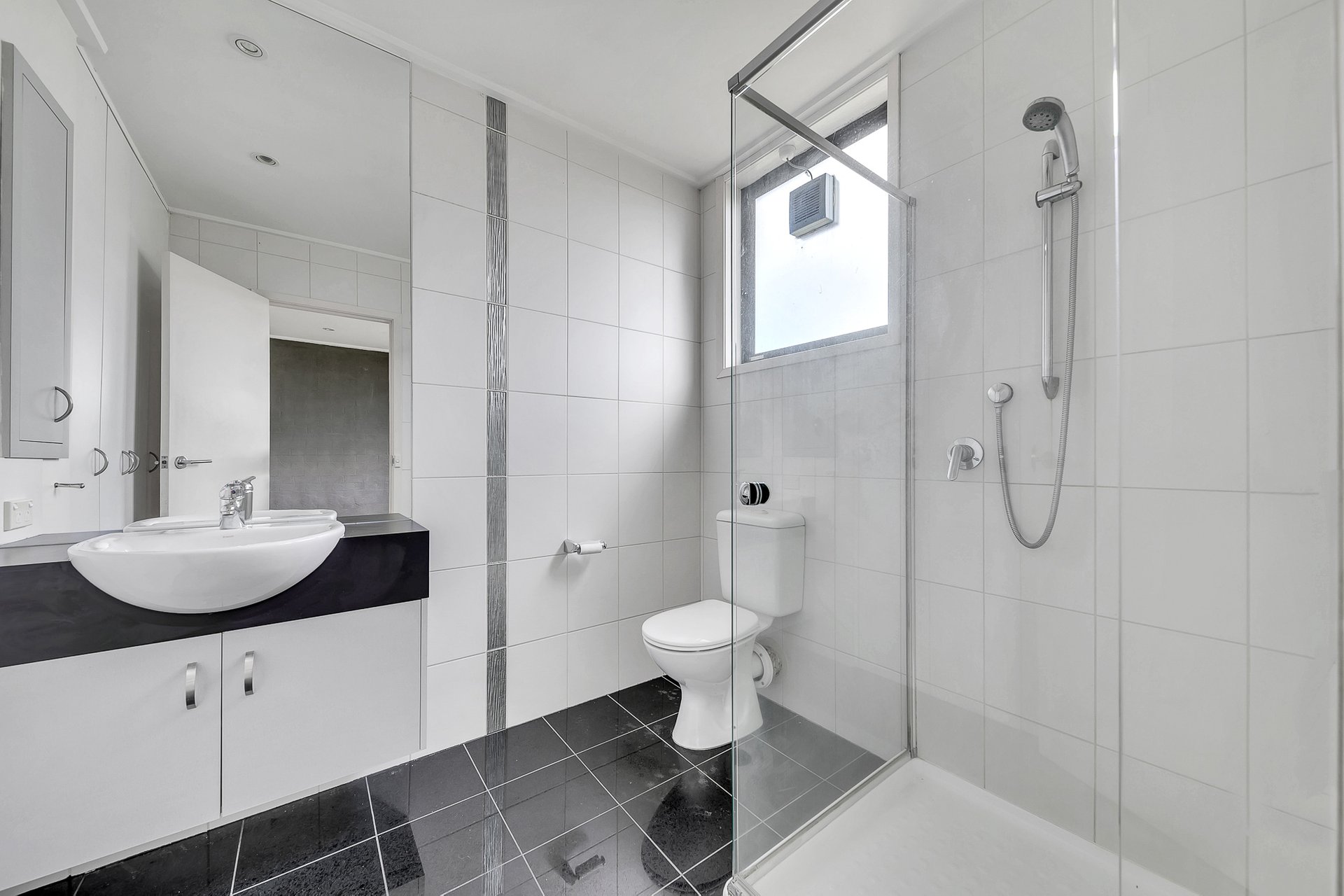 13/10 Fitzroy Street, Geelong image 7