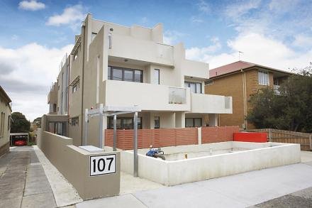 Property Gallery - Main Image
