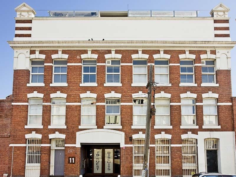 13/11 Anderson Street, WEST MELBOURNE VIC