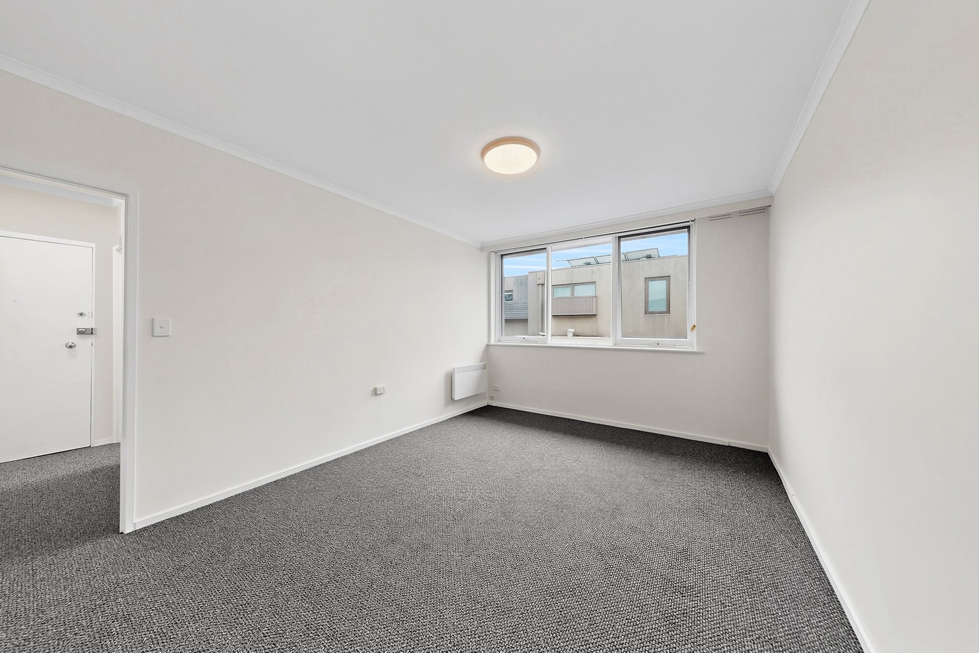 13/113 Addison Street, Elwood image 4