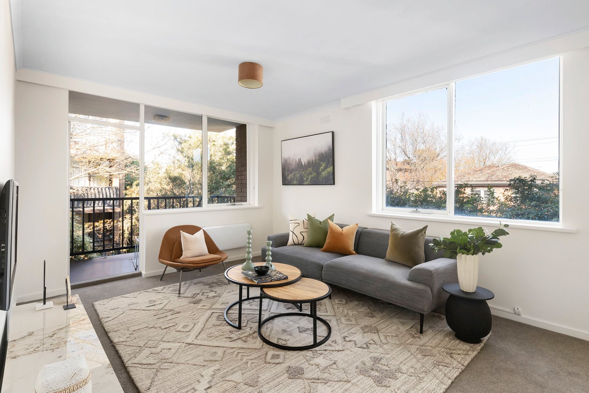 Property Gallery - Main Image