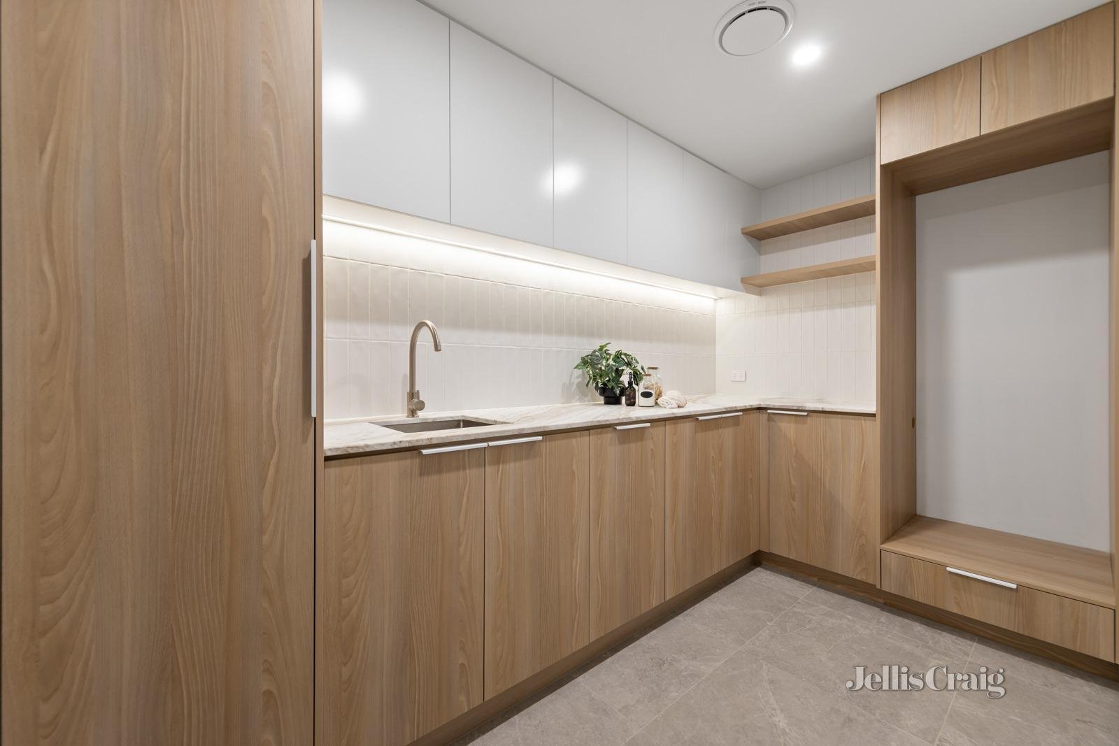 1&3/143 Fordham Avenue, Camberwell image 9